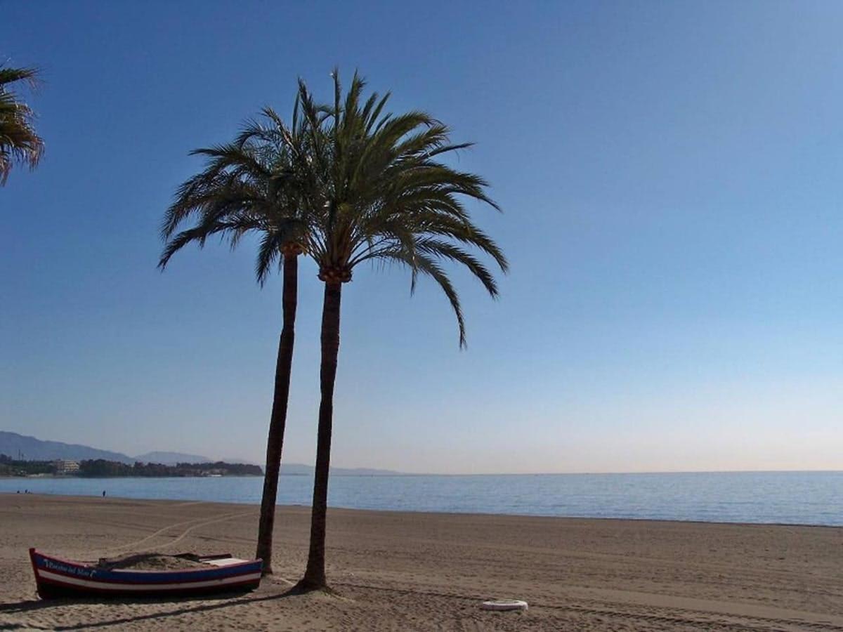 Espectacular Piso En Primera Linea De Playa Estepona Bagian luar foto